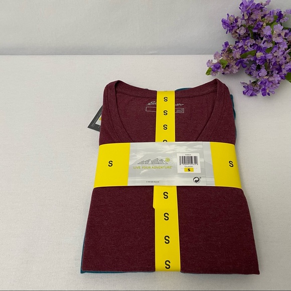 Eddie Bauer Women's 2-Pack Long Sleeve V-Neck Tee, NWT - Picture 2 of 5